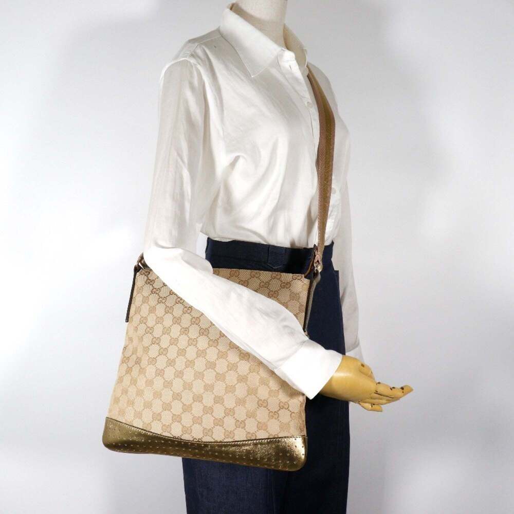 GUCCI Authentic Cream Canvas Shoulder Bag - Picture 14 of 14